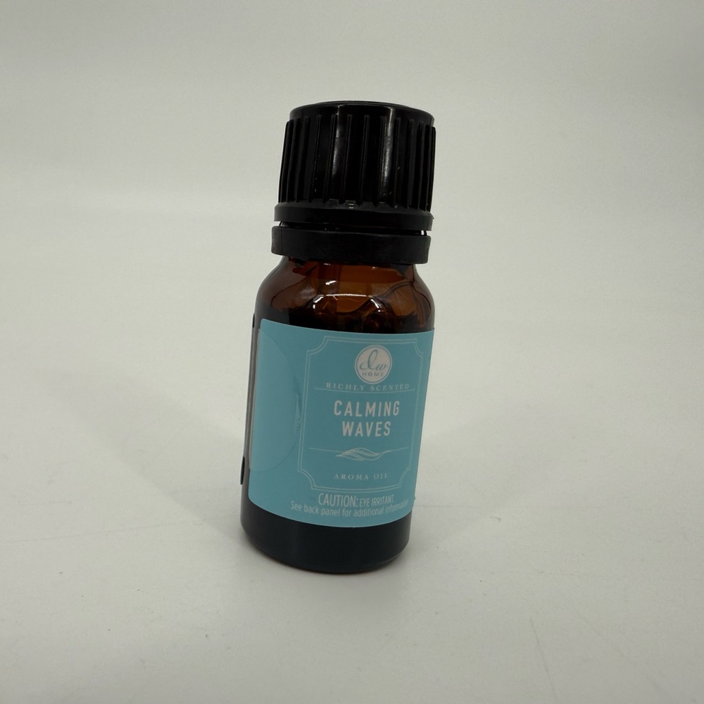 DW Home Calming Waves Aroma Oil - Blue and Black